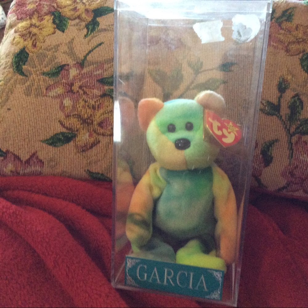 Ty Garcia 4th gen beanie bear in case mint tags